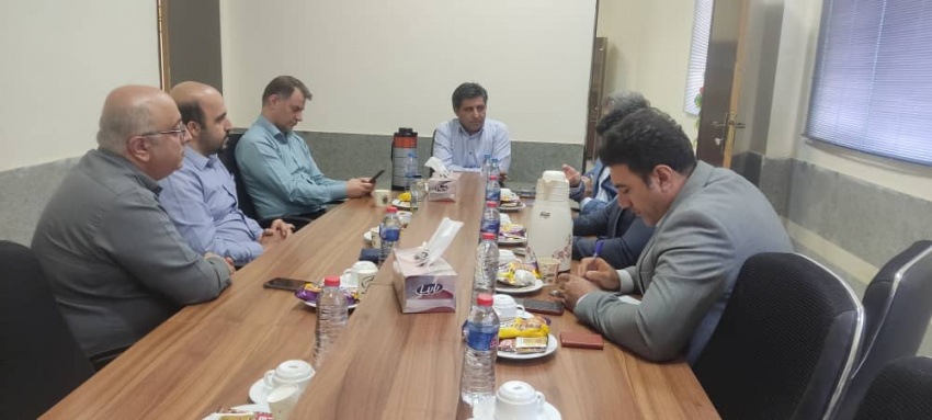 جهش به سمت بندر سبز؛ دانشگاه علوم و فنون دریایی خرمشهر پیشنهاد همکاری زیست‌محیطی با اداره بندر ارائه کرد